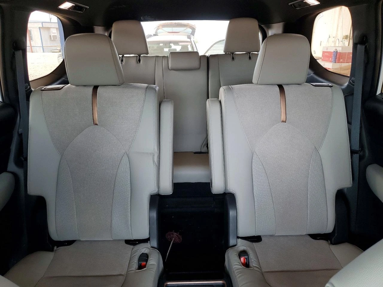 Toyota Grand Highlander 2.4l Hybrid Max Limited, снимка 10 - Автомобили и джипове - 54883327