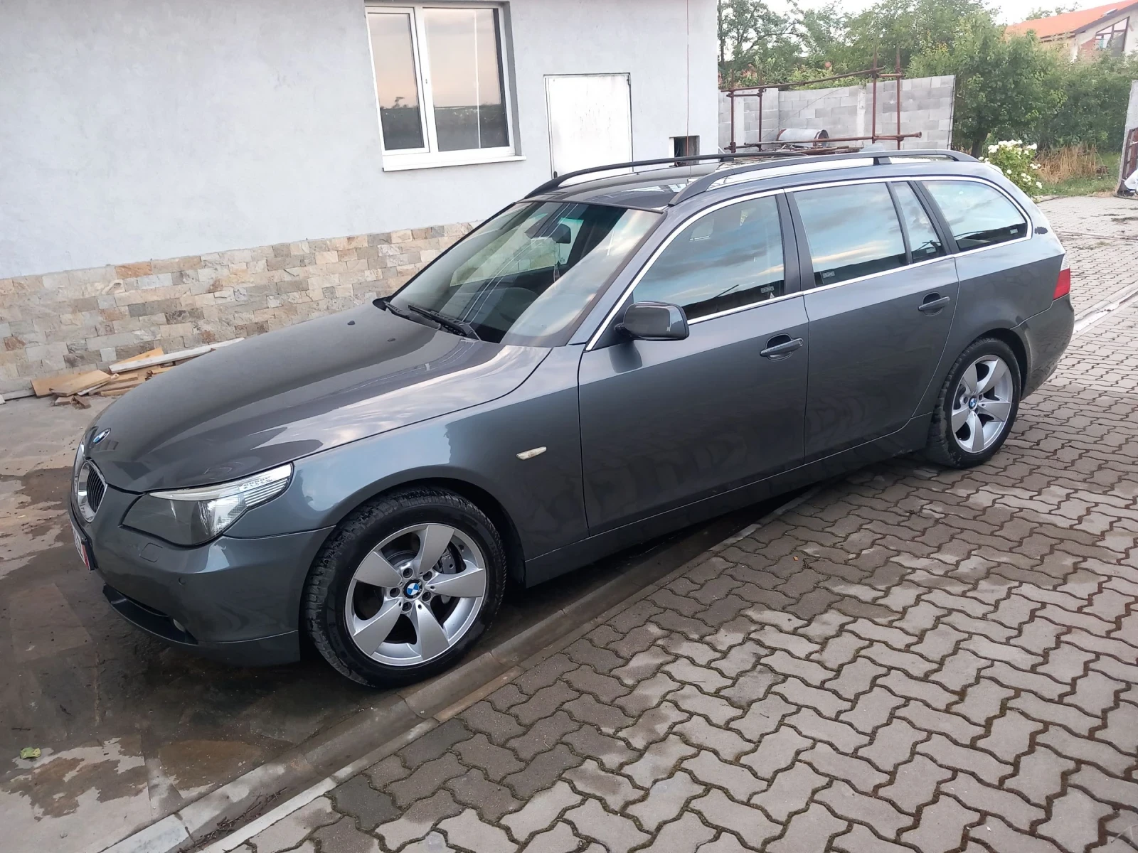 BMW 530 3.0 Xi, снимка 5 - Автомобили и джипове - 55258115