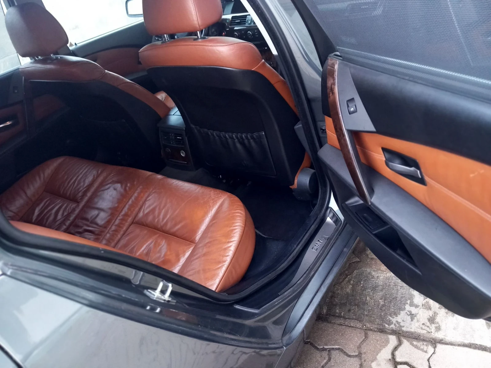 BMW 530 3.0 Xi, снимка 9 - Автомобили и джипове - 55258115