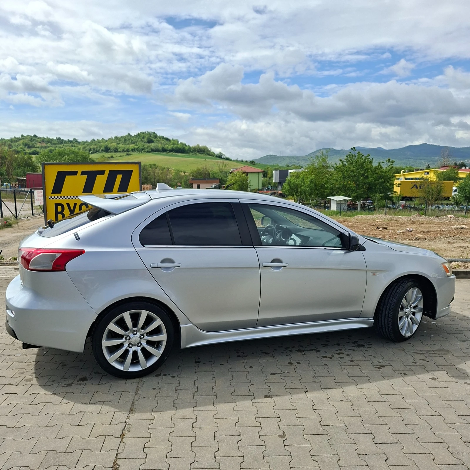 Mitsubishi Lancer Sportback 1.8| 143| Газ BRC| Rockford, снимка 10 - Автомобили и джипове - 55273887