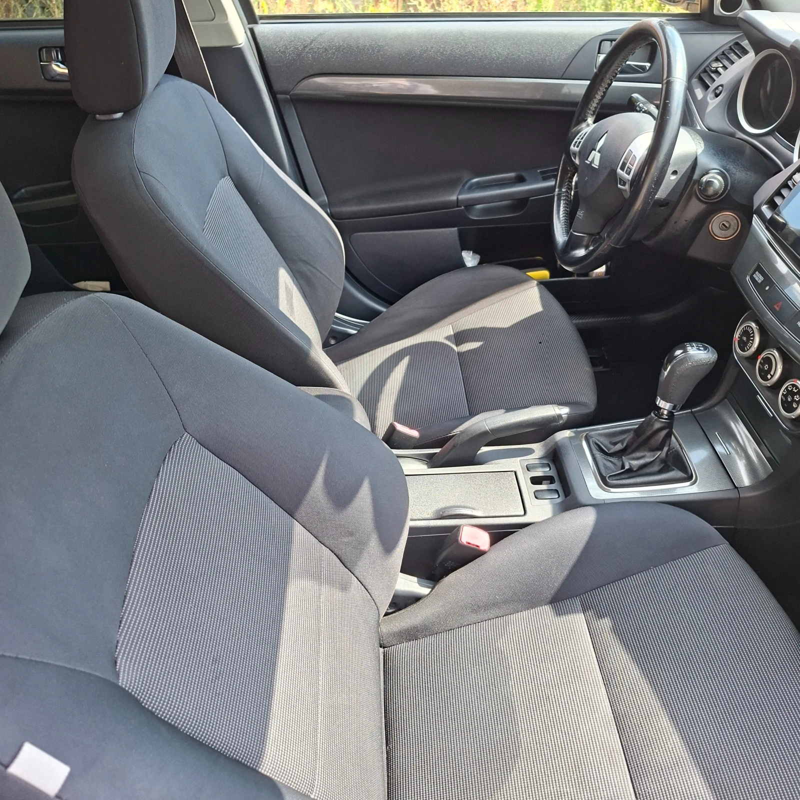 Mitsubishi Lancer Sportback 1.8| 143| Газ BRC| Rockford, снимка 9 - Автомобили и джипове - 55273887