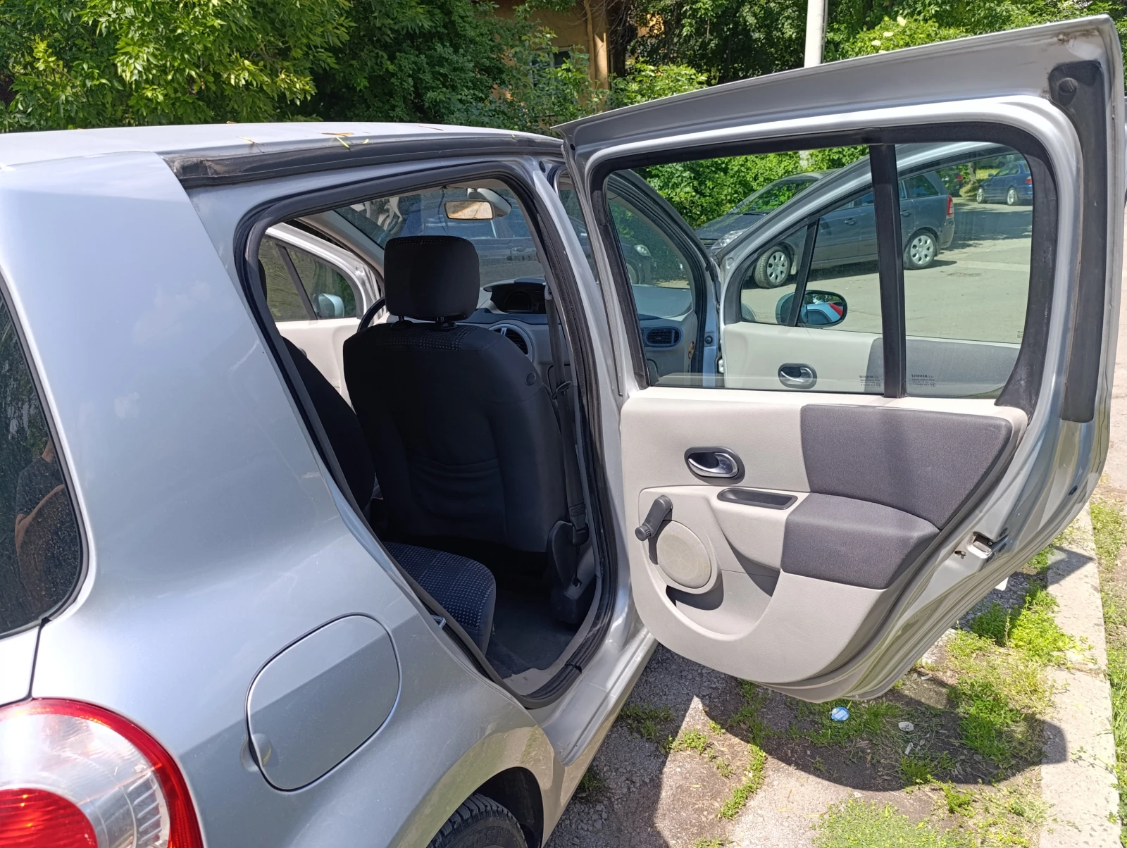 Renault Clio Modus-газ бензин, снимка 8 - Автомобили и джипове - 55432457