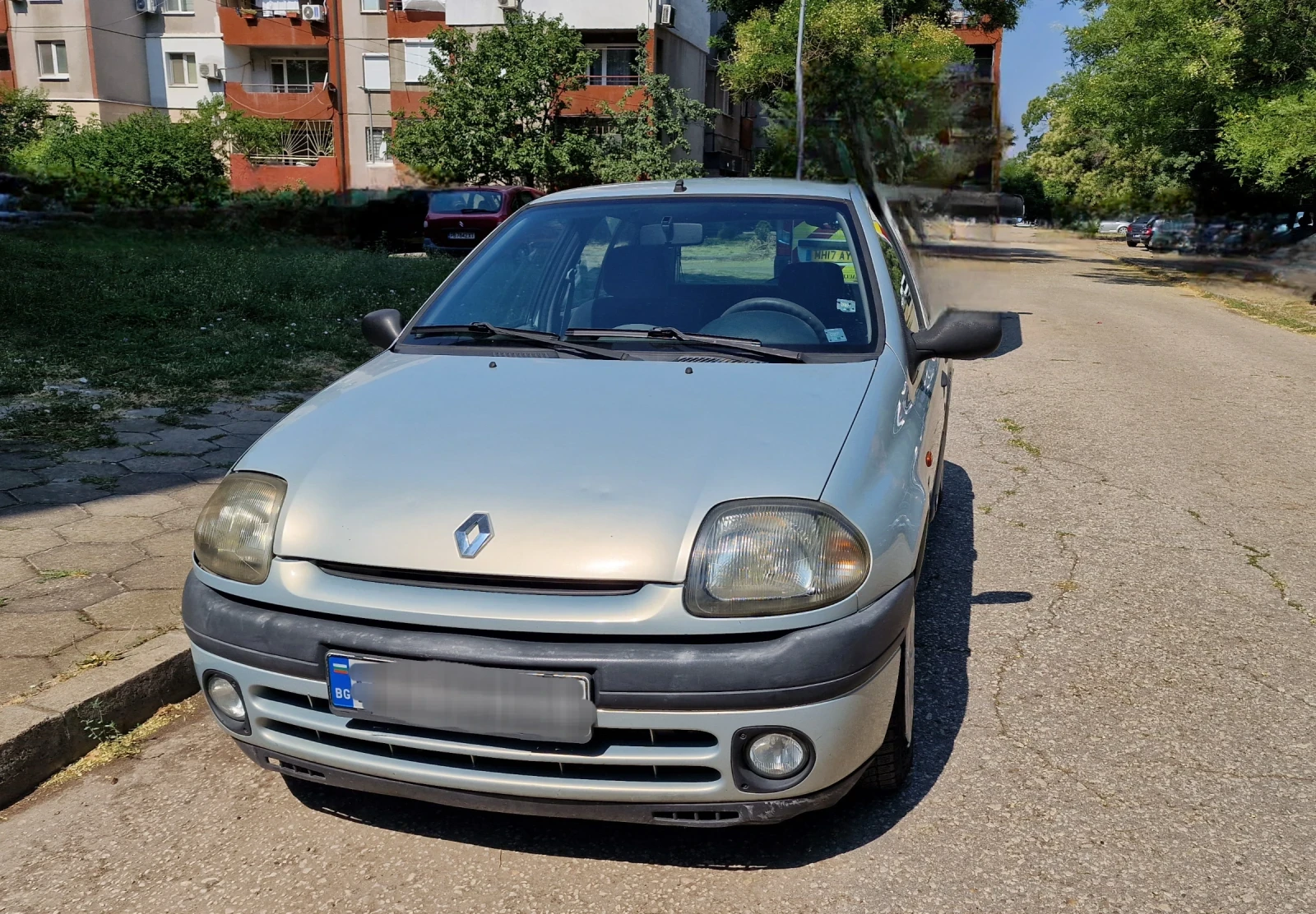 Renault Clio 1.2 8V (58 к.с.), снимка 2 - Автомобили и джипове - 55604495
