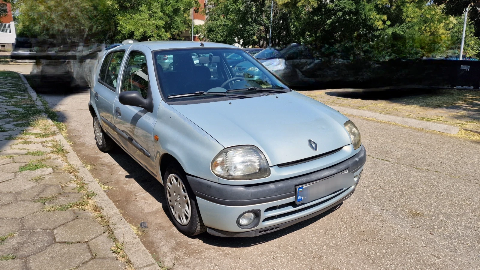Renault Clio 1.2 8V (58 к.с.)
