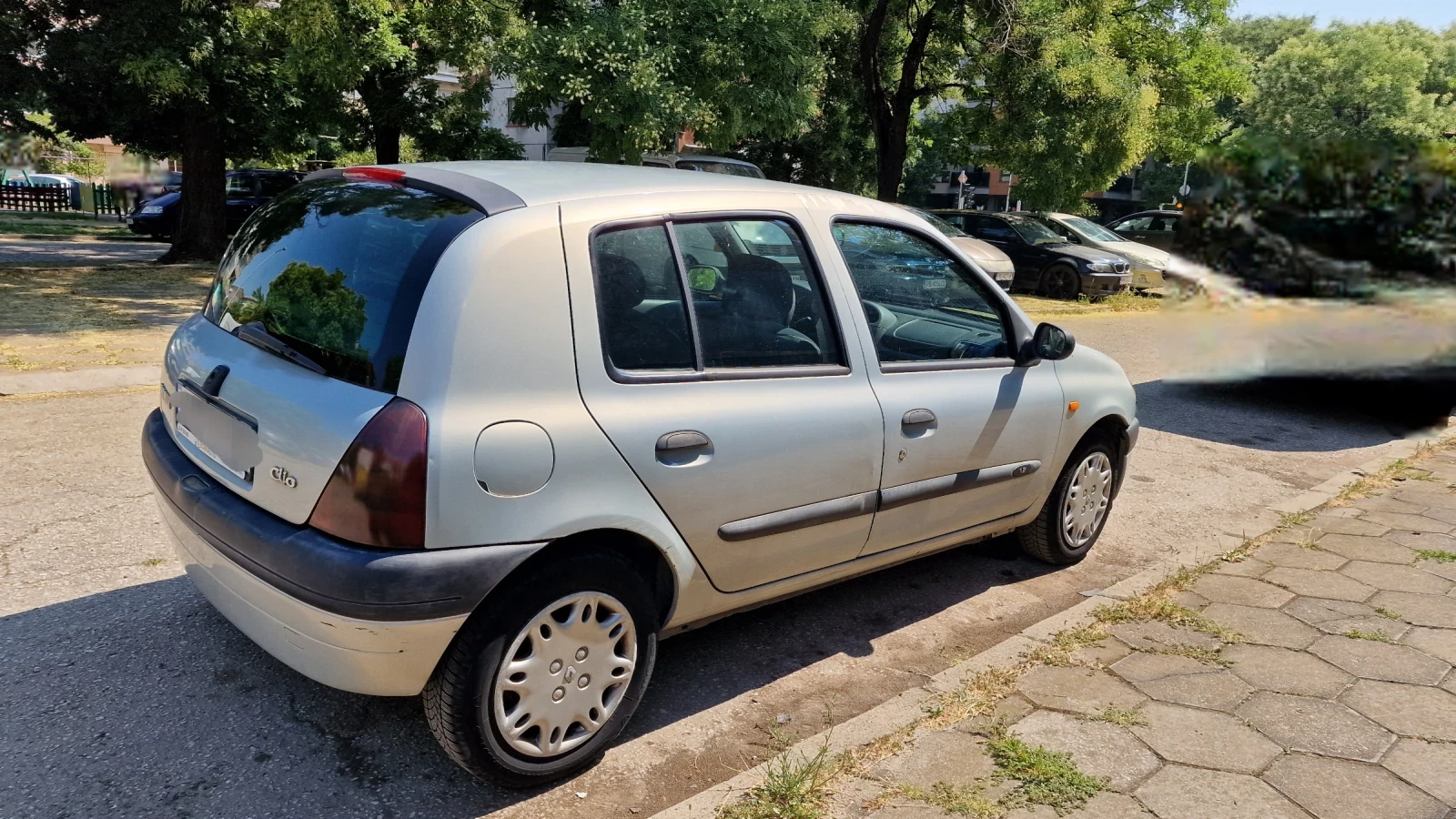 Renault Clio 1.2 8V (58 к.с.), снимка 8 - Автомобили и джипове - 55604495