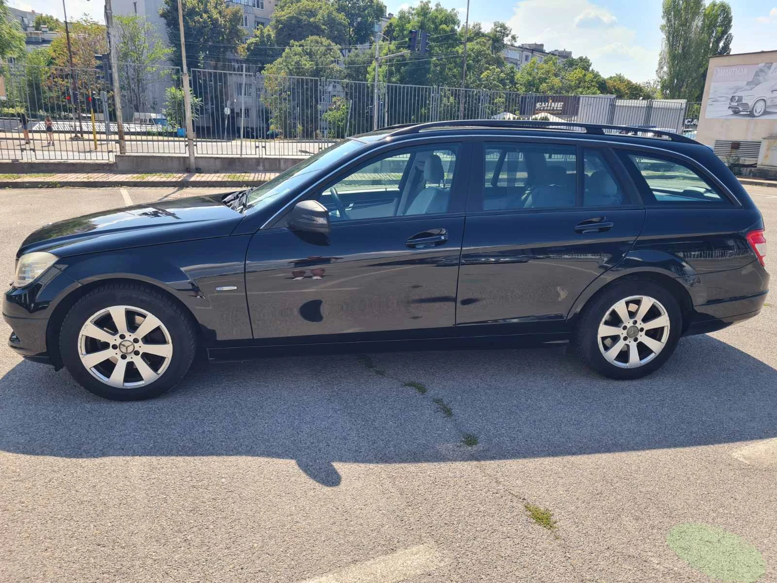 Mercedes-Benz C 220 CDI, снимка 4 - Автомобили и джипове - 55926581