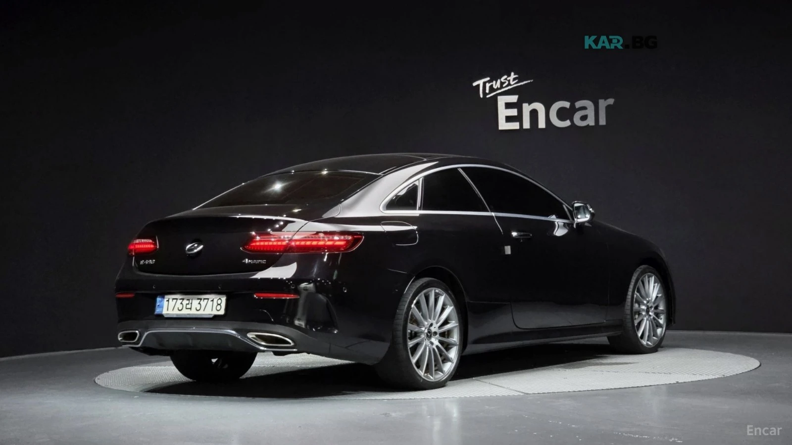Mercedes-Benz E 450 4MATIC* BURMESTER* DISTRONIC* 360* ПОДГРЕВ* ОБДУХ*, снимка 3 - Автомобили и джипове - 56131151