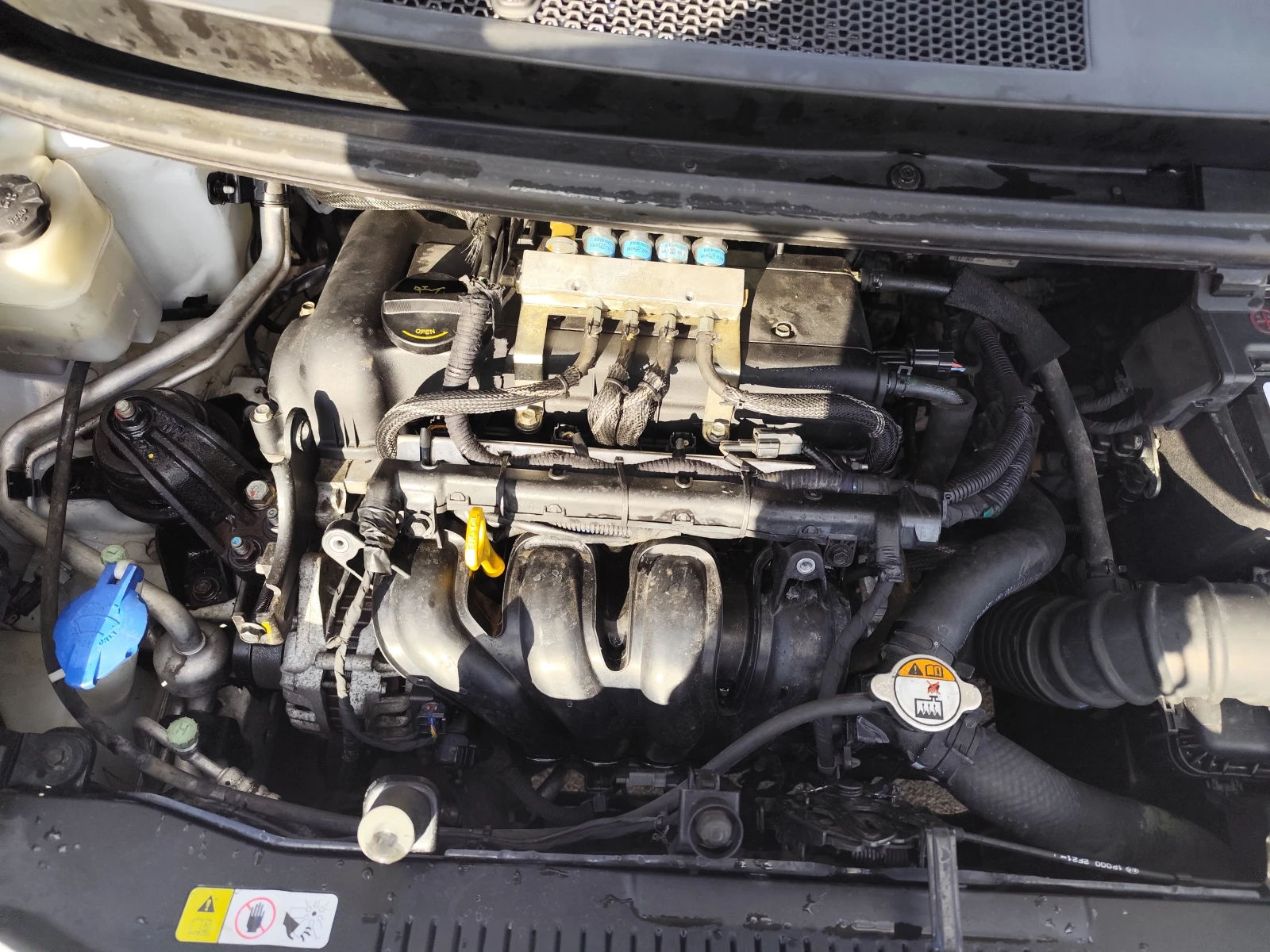 Kia Venga 1.4i* ������ ������* EURO5B*  | Mobile.bg � ����������� 14