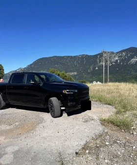     Dodge RAM 1500 Limited Black Package