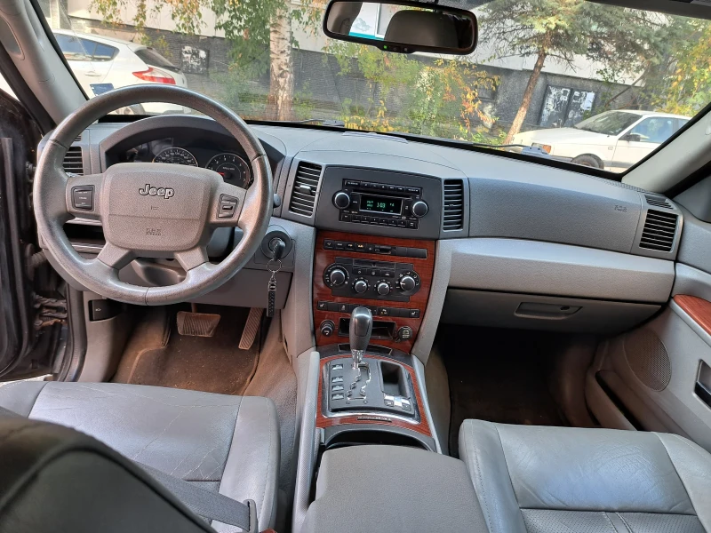 Jeep Grand cherokee 3000, снимка 8 - Автомобили и джипове - 47772810