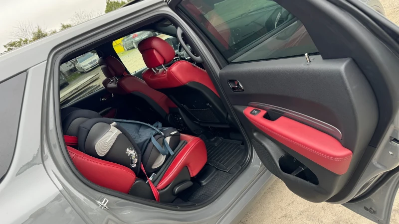 Dodge Durango 5.7Hemi LPG, снимка 13 - Автомобили и джипове - 52421852