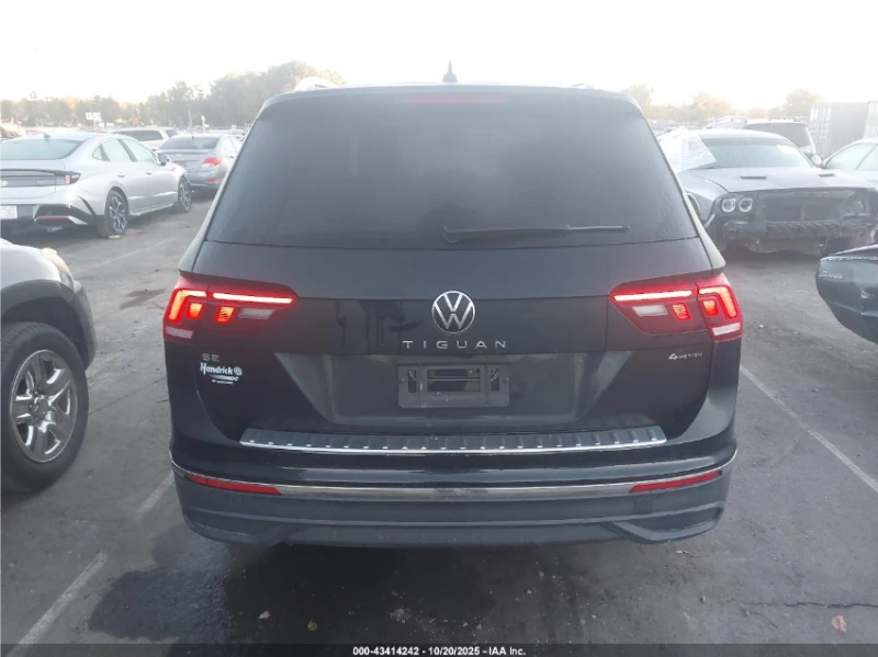 VW Tiguan, снимка 7 - Автомобили и джипове - 53127358