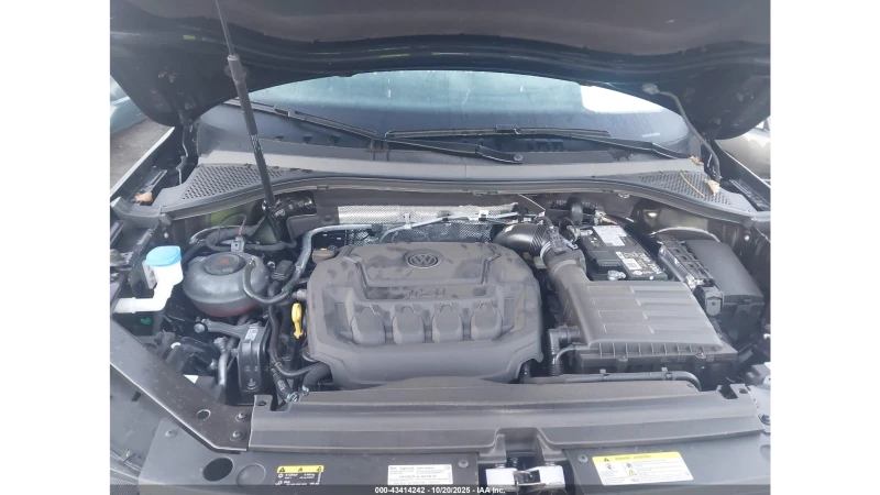 VW Tiguan, снимка 2 - Автомобили и джипове - 53127358