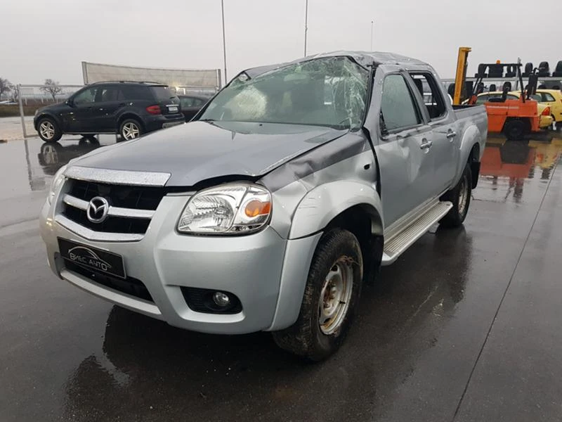 Mazda BT-50 2.5TDI - изображение 2