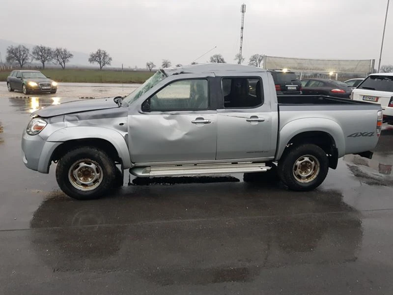 Mazda BT-50 2.5TDI - изображение 3