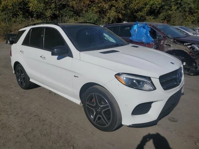 Mercedes-Benz GLE 63 S AMG S, снимка 10 - Автомобили и джипове - 48569872