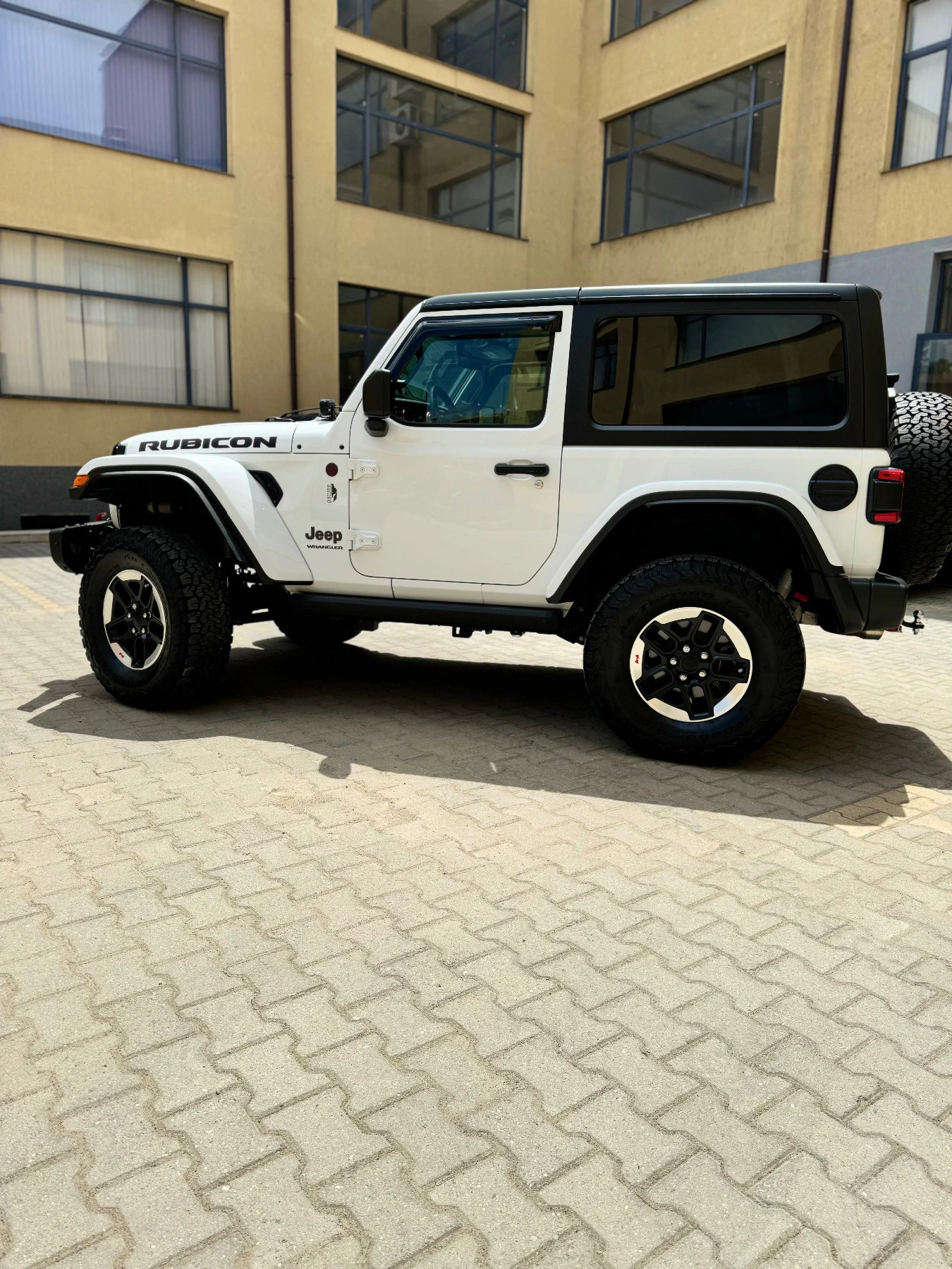 Jeep Wrangler Rubicon 3.6 - изображение 4