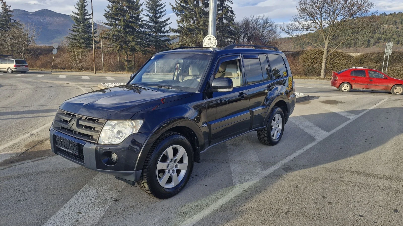 Mitsubishi Pajero 3.2 DI-D 4X4 - [1] 