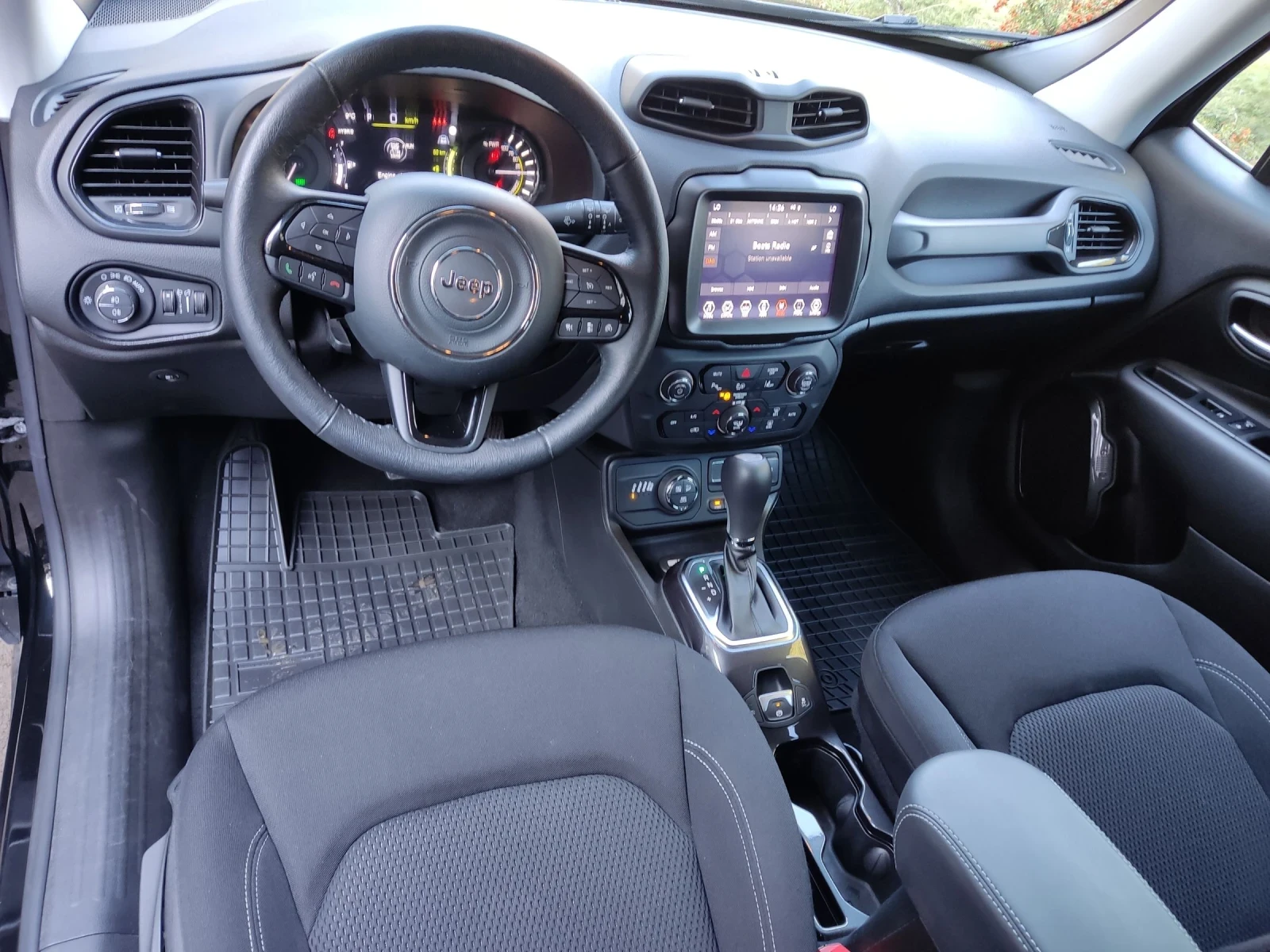 Jeep Renegade 1.3 Plug-in 4WD - изображение 10