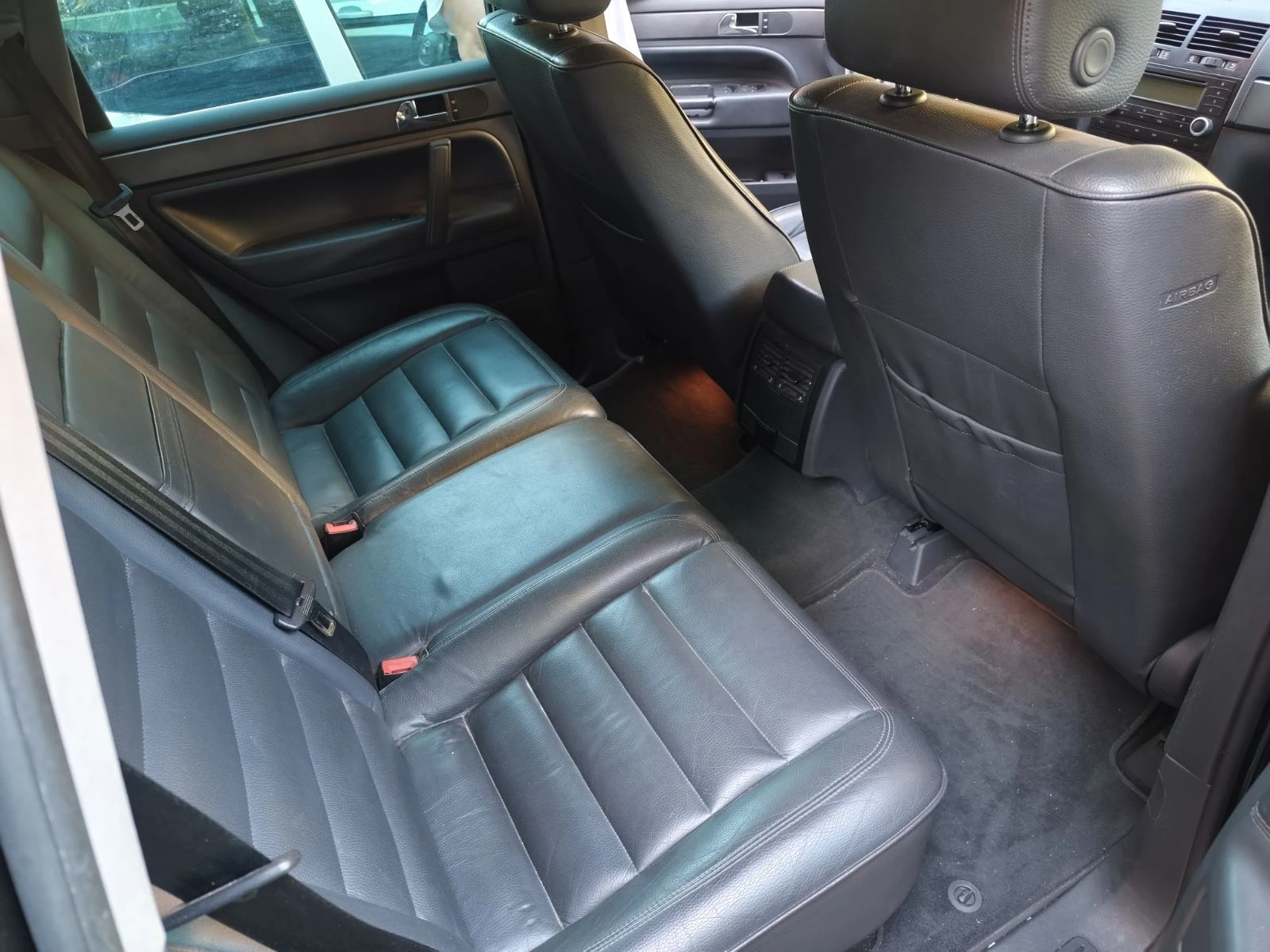 VW Touareg 3.0 TDI V6 - изображение 10