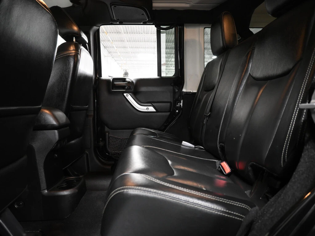 Jeep Wrangler UNLIMITED Sahara* NAVI* Bluetooth* Koжа* Подгрев*  - изображение 9