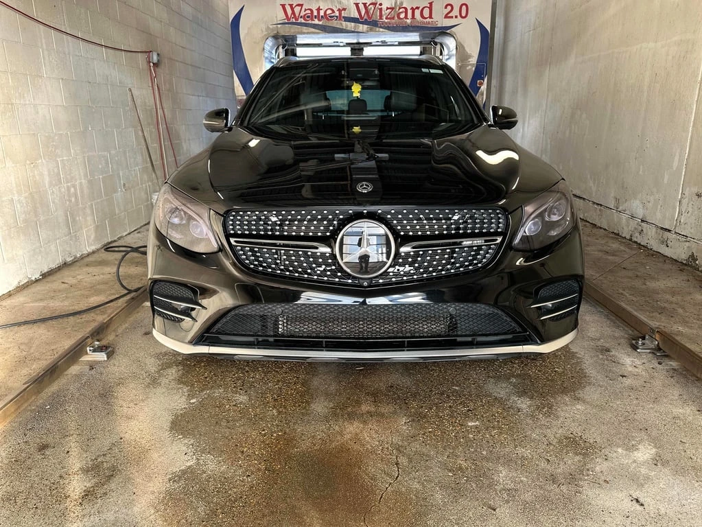 Mercedes-Benz GLC 43 AMG  * CARFAX * БЕЗ ПЪРВОНАЧАЛНА ВНОСКА - изображение 2