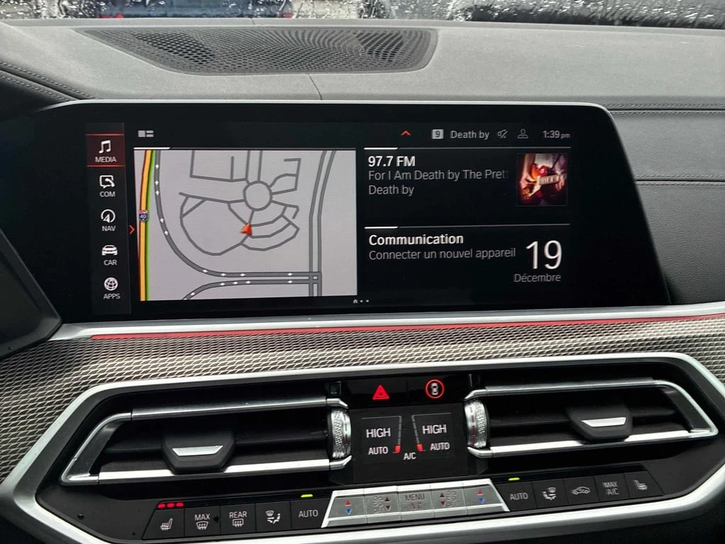 BMW X5 * xDrive40i * CARFAX * ПАНОРАМА * 360 * ПОДГРЕВИ - изображение 9