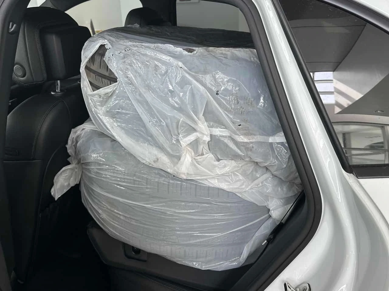 Porsche Macan * AWD * CARFAX * ЦЕНА ДО БГ - изображение 10