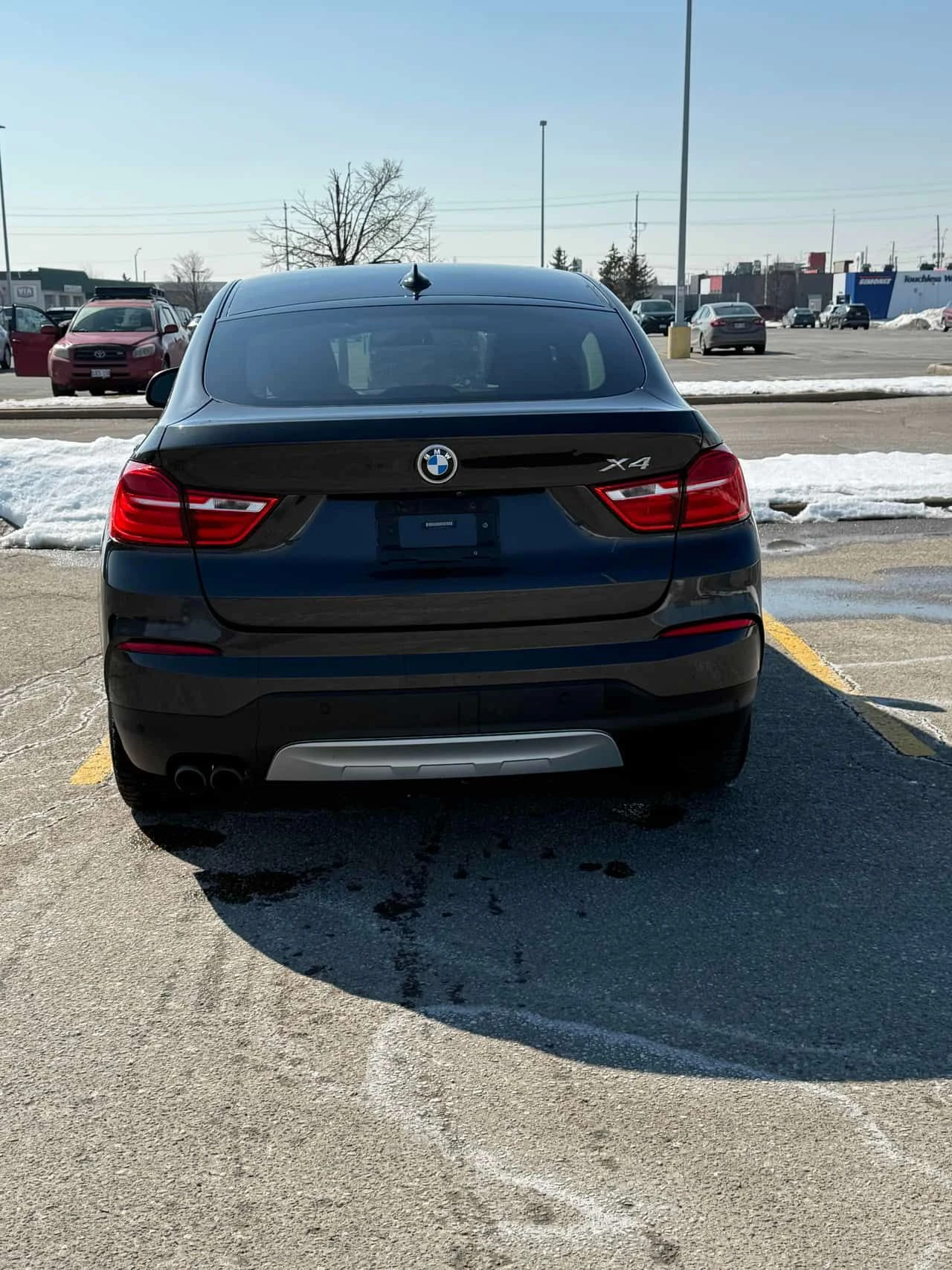 BMW X4 xDrive28i/HUD/360 parking sensors/ПОДГРЕВИ - изображение 4