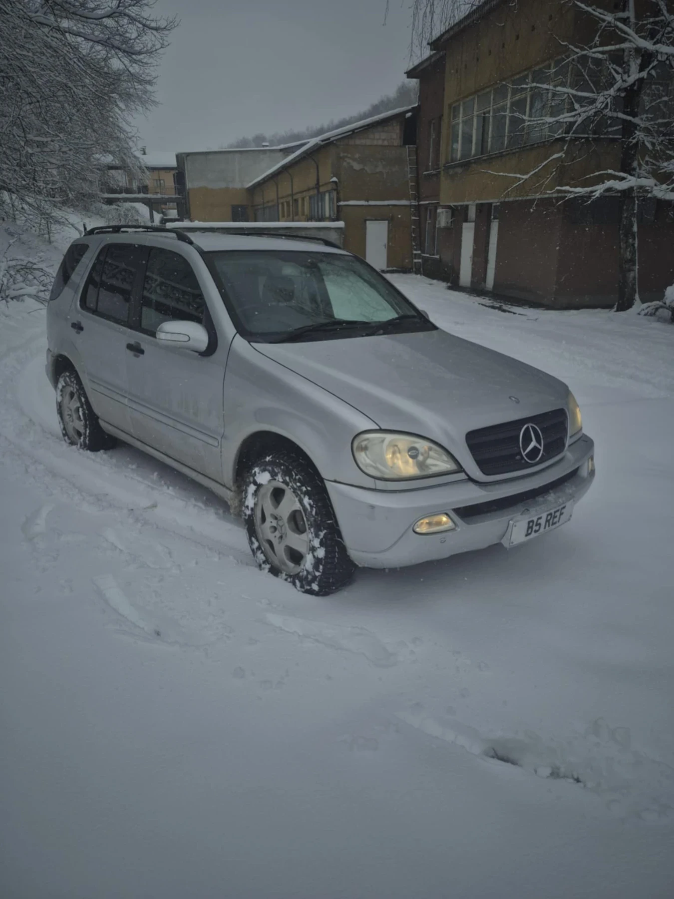 Mercedes-Benz ML 350, снимка 5 - Автомобили и джипове - 53803902