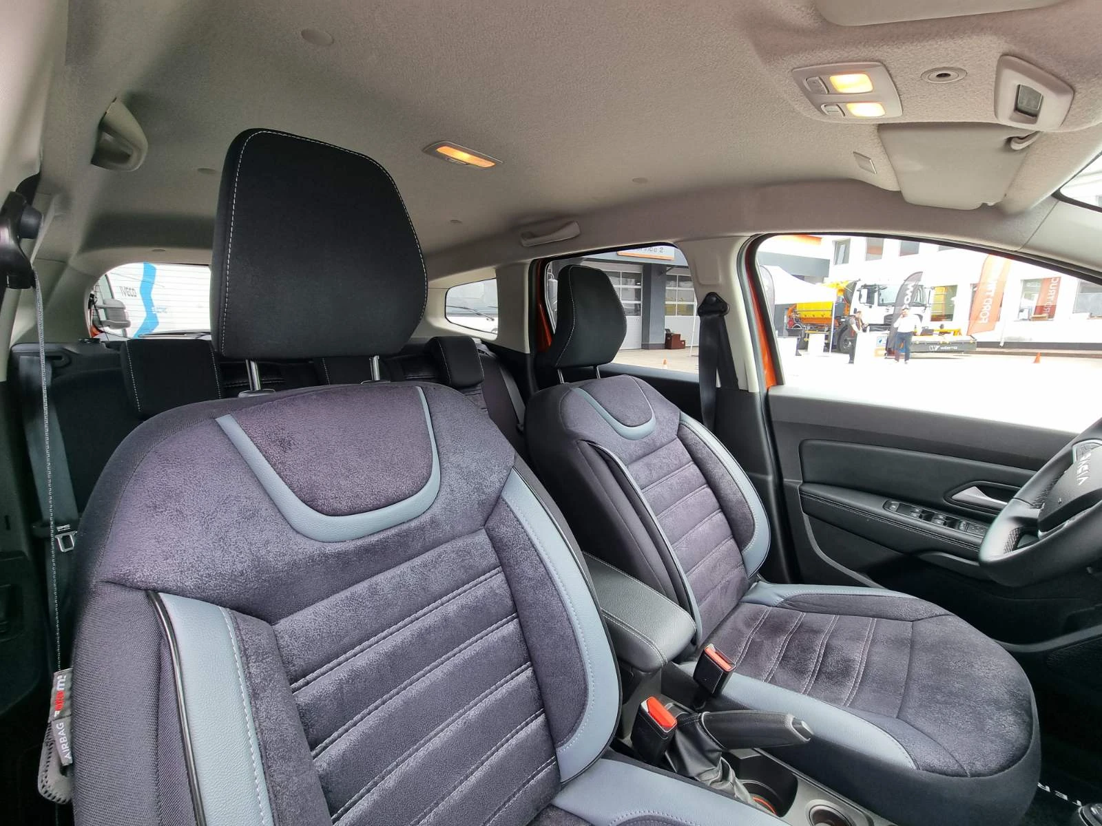 Dacia Duster TCe 1.0 ECO-G 100 | Mobile.bg � ����������� 13