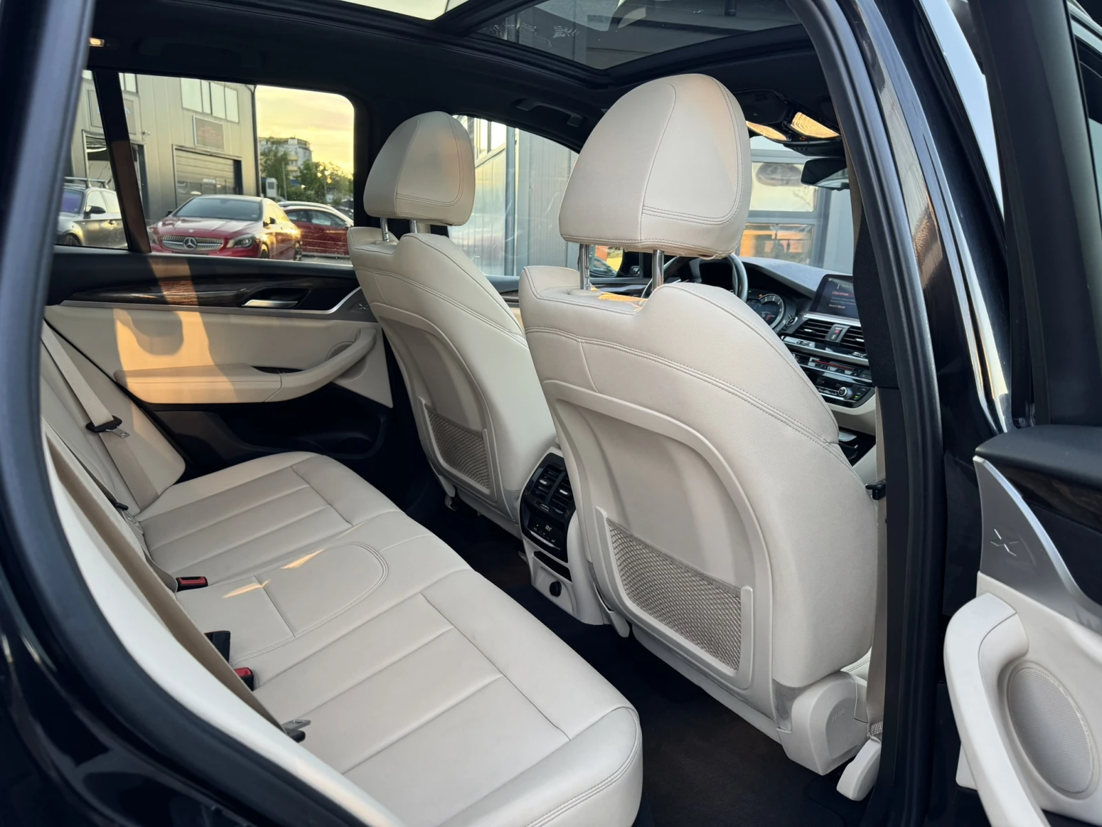 BMW X3 3.0i Xdrive, снимка 9 - Автомобили и джипове - 54626548