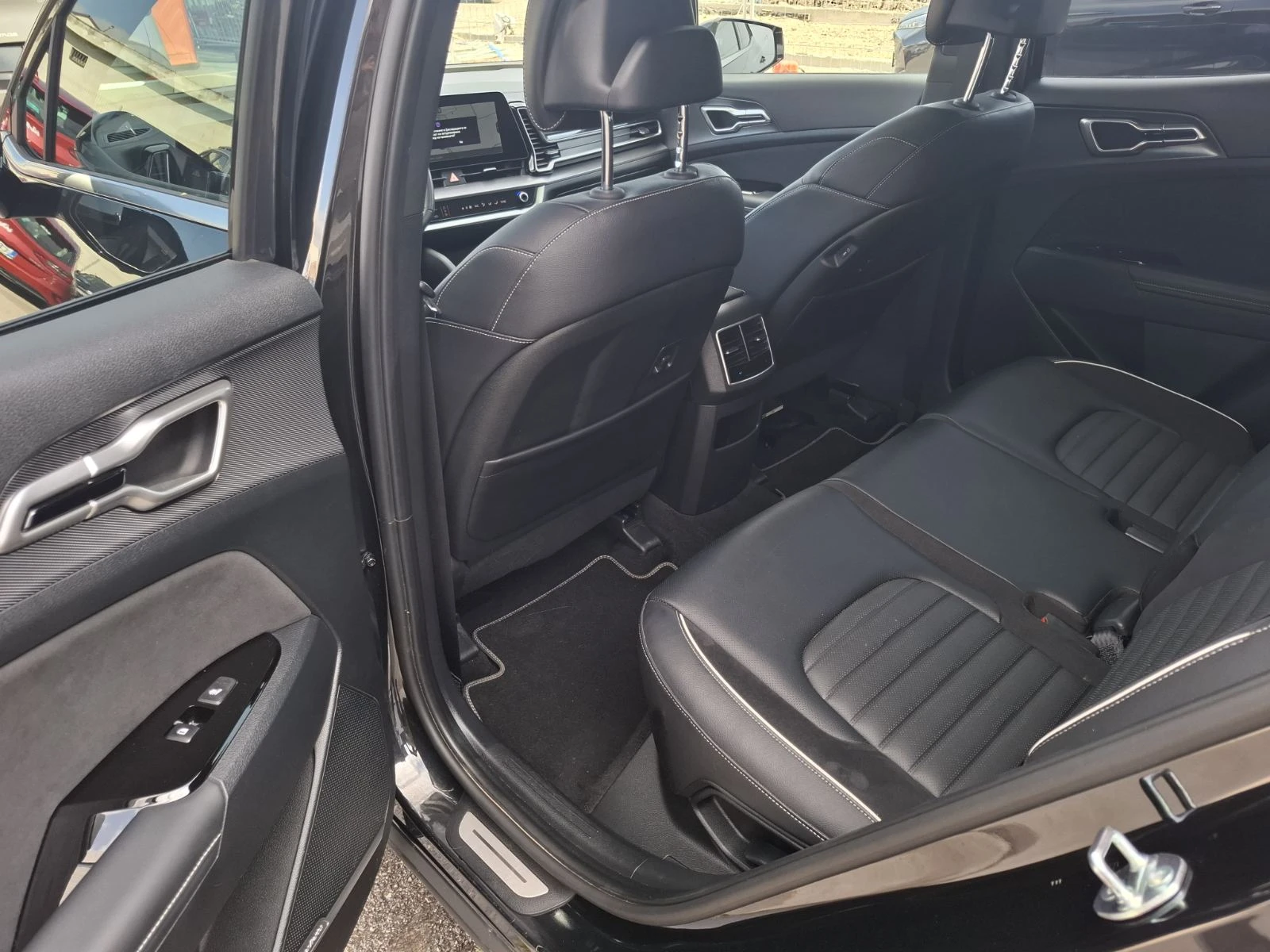 Kia Sportage 1.6 T-gdi GTLine Гаранция, снимка 7 - Автомобили и джипове - 54786851