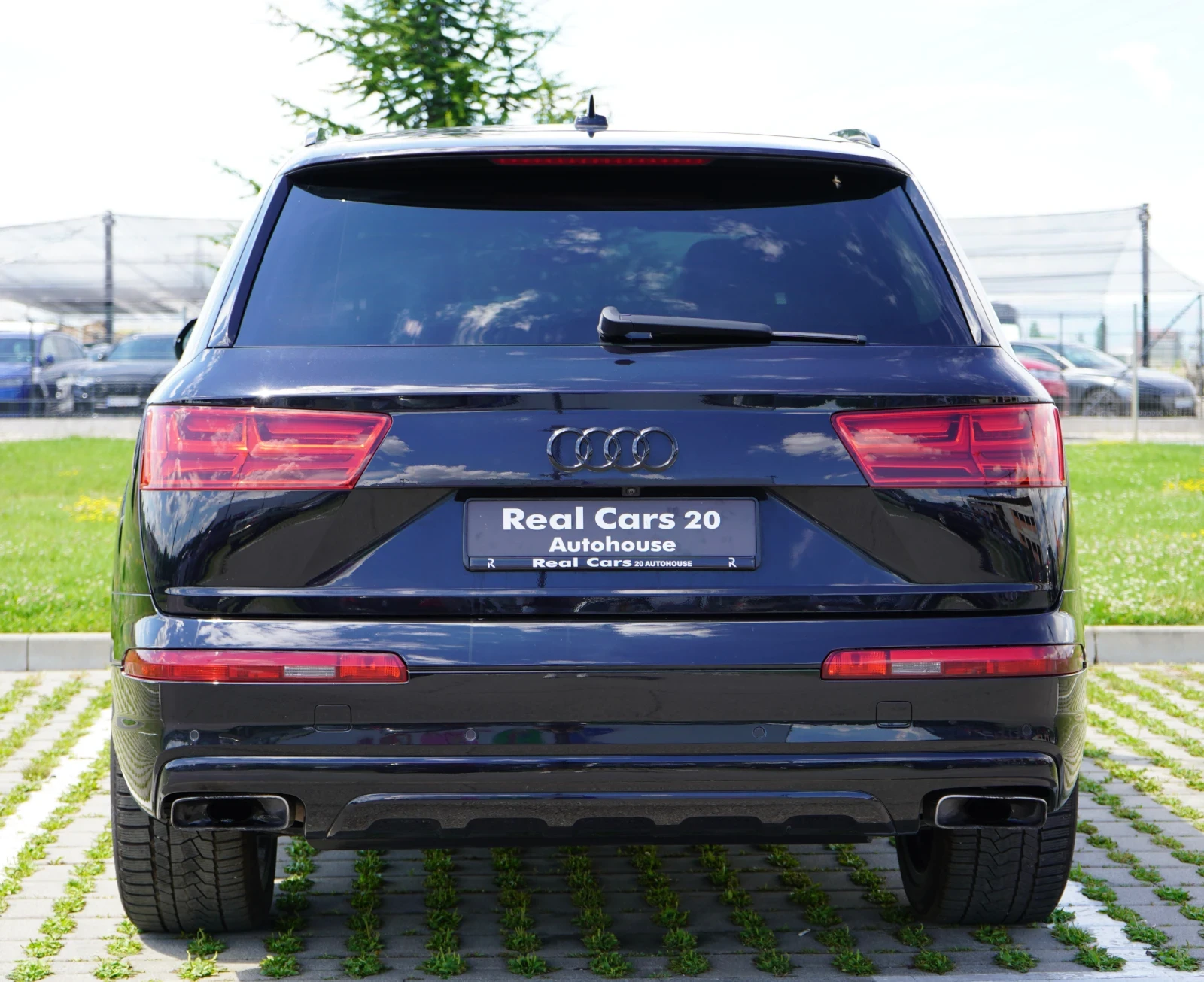 Audi Q7 3.0TFS* S-LINE* BOSE* KEYLESS* DISTR* 360* 6+ 1* , снимка 5 - Автомобили и джипове - 55221520