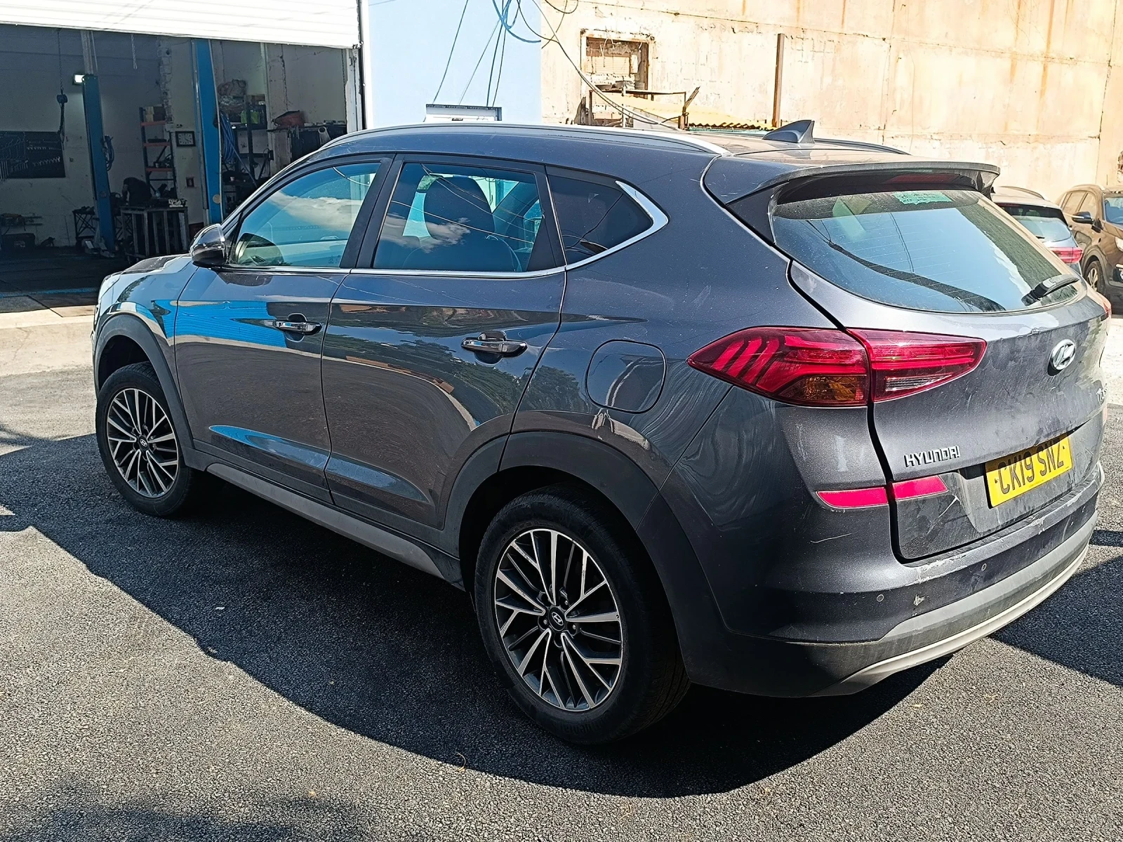 Hyundai Tucson 1.6 CRDI D4FE , снимка 14 - Автомобили и джипове - 55579548