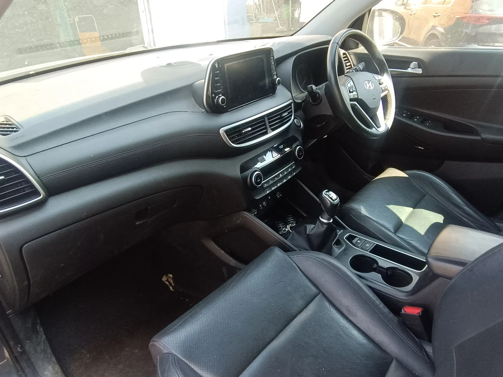 Hyundai Tucson 1.6 CRDI D4FE , снимка 5 - Автомобили и джипове - 55579548
