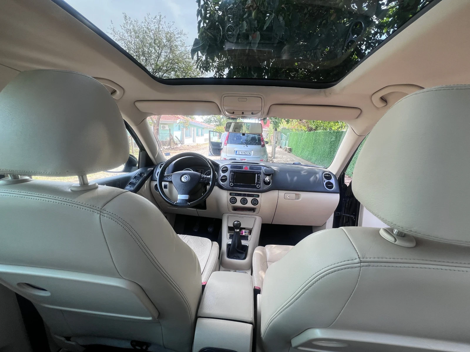 VW Tiguan 2.0TDI 170cv 4x4, снимка 8 - Автомобили и джипове - 55941324