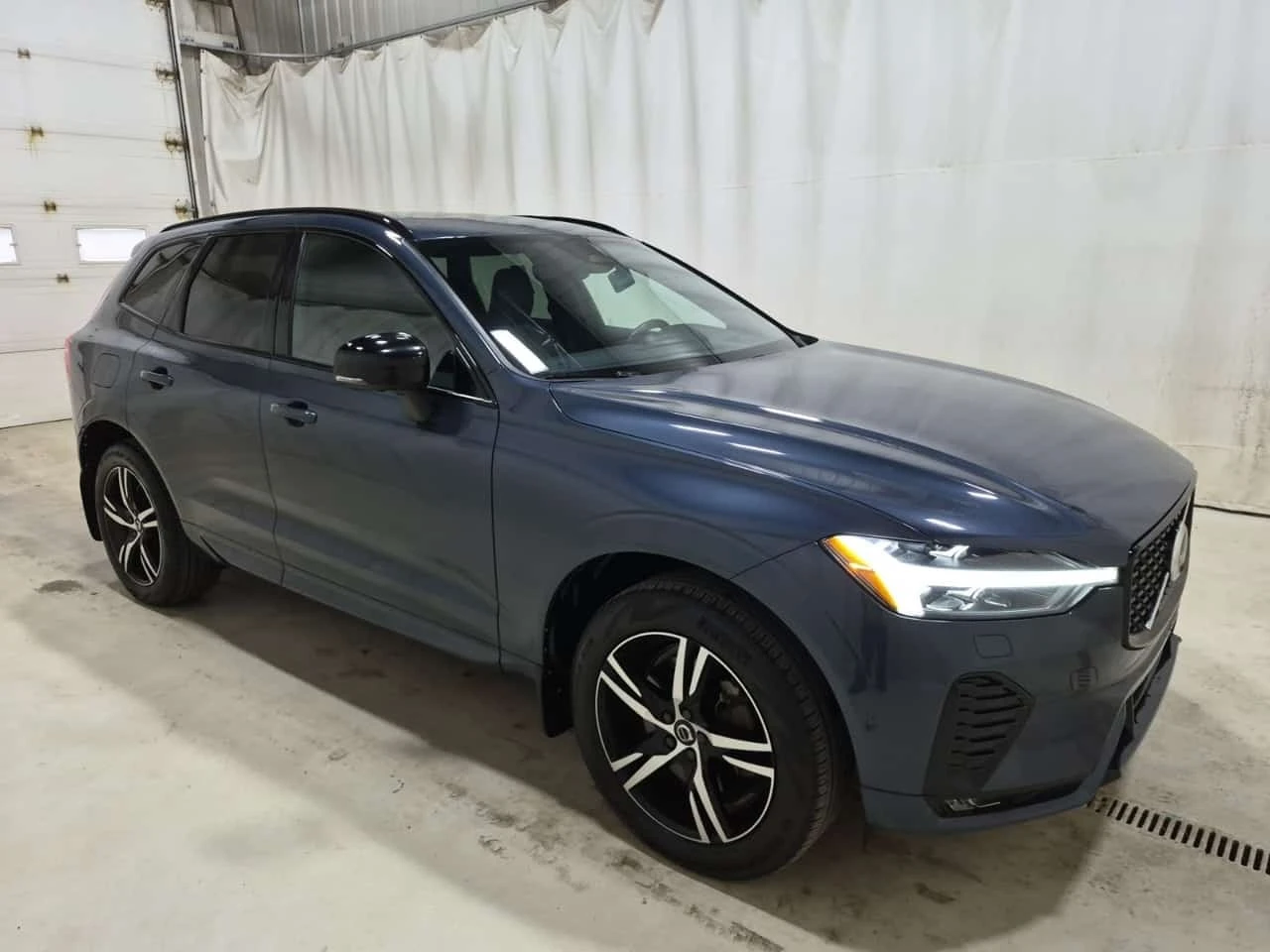 Volvo XC60 R DESIGN * CARFAX * ����������� | Mobile.bg � ����������� 2