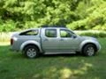 Nissan Navara 2.5 DCI 174к.с., снимка 2