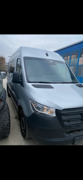 Обява за продажба на Mercedes-Benz Sprinter 315 CDI ~80 000 лв. - изображение 3