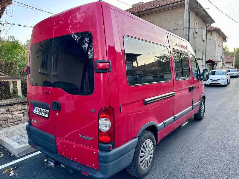 Renault Master 2.5dci 120 к.с * КЛИМА* 9-Местен* , снимка 3 - Бусове и автобуси - 47667601