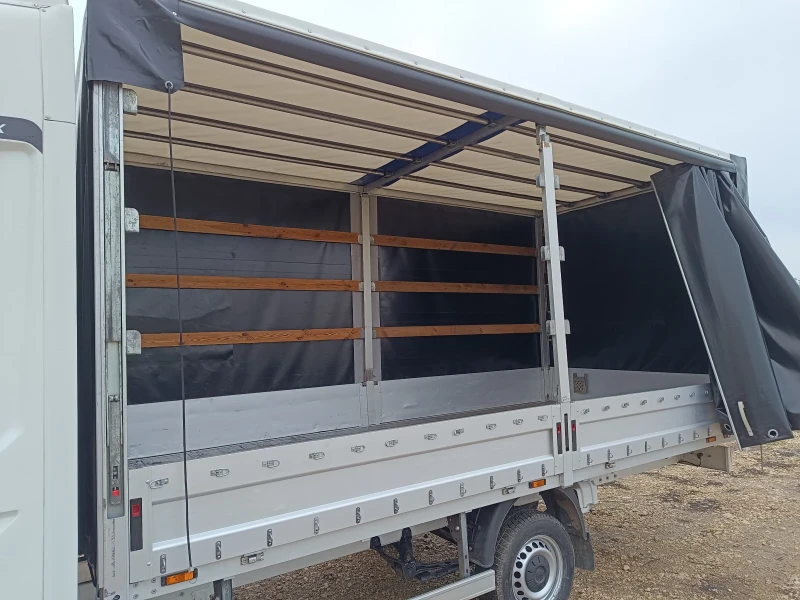 VW Crafter Crafter 2018, снимка 12 - Бусове и автобуси - 53011104