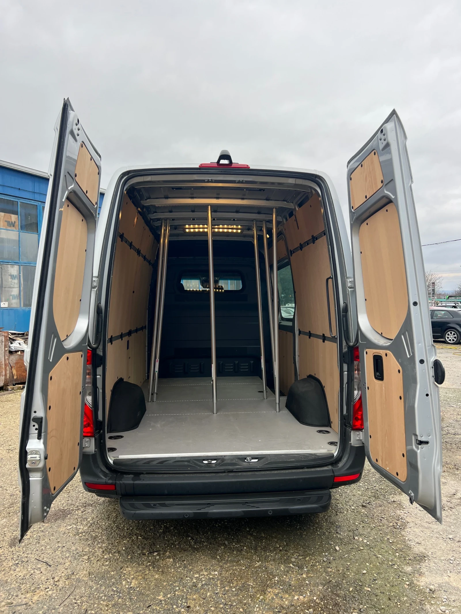 Mercedes-Benz Sprinter 315 L2H2 - изображение 5