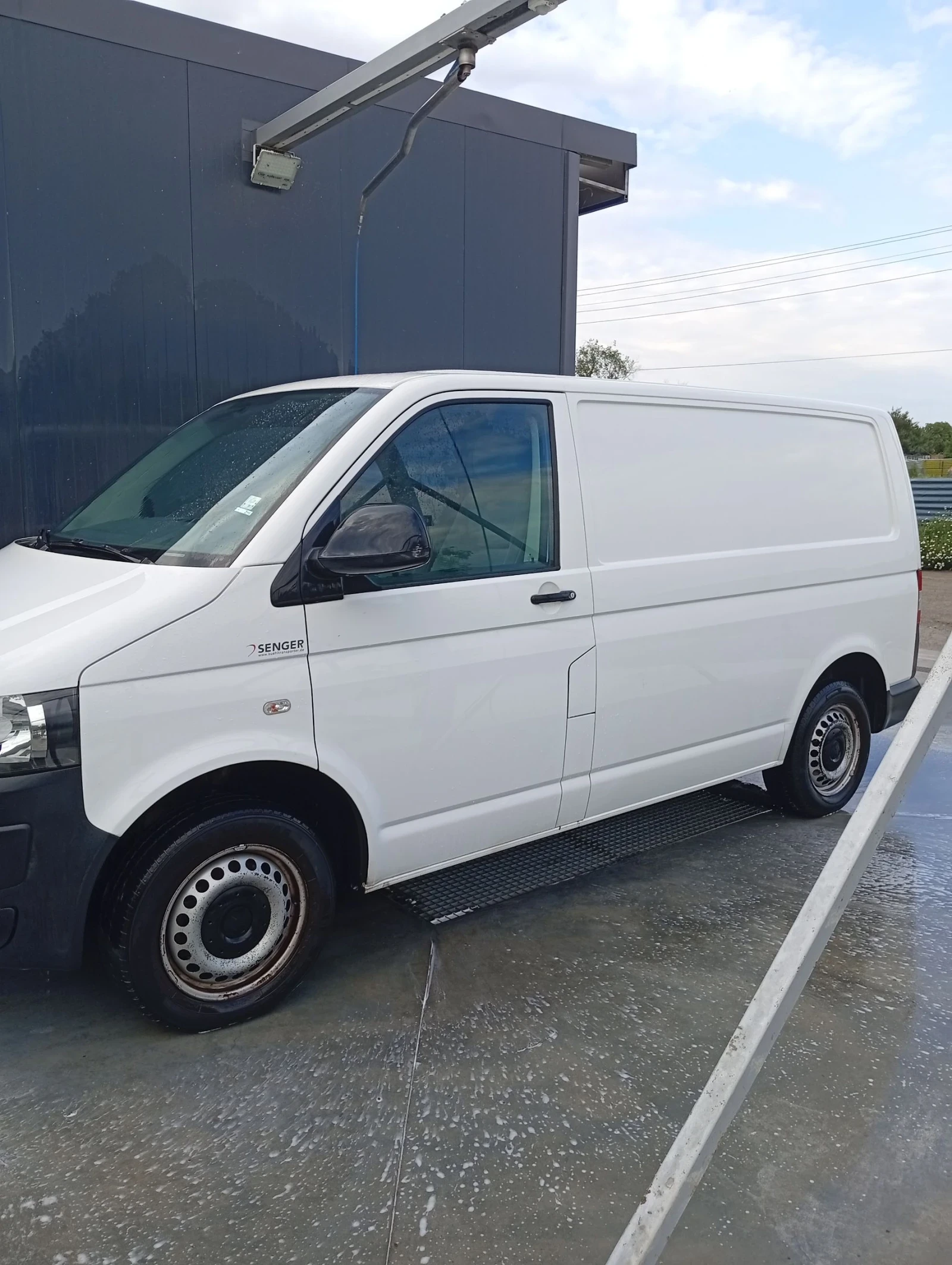 VW T5 2.0TDI, снимка 2 - Бусове и автобуси - 54782184