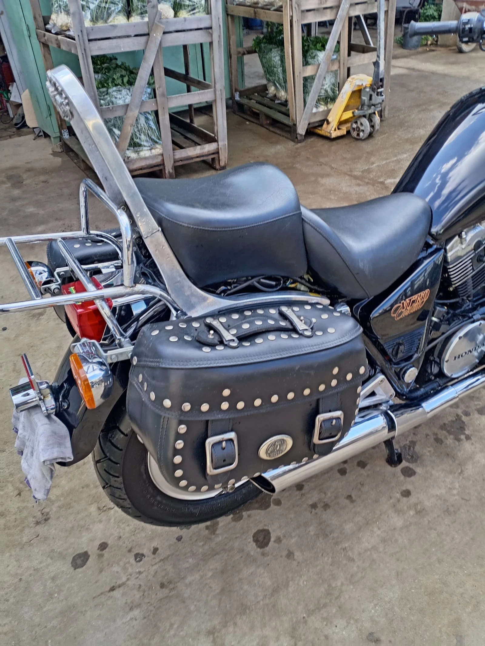 Honda Shadow Vt 750NC , снимка 7 - Мотоциклети и мототехника - 54848626