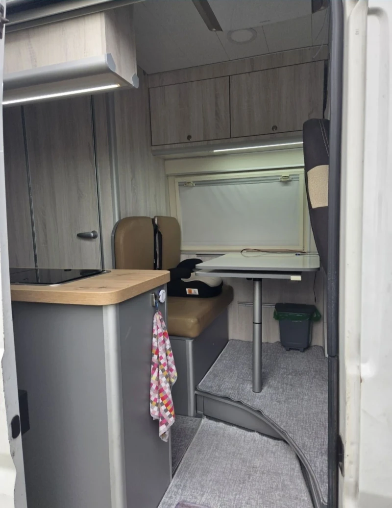 Кемпер Peugeot Boxer 3.0 hdi 145 hp Euro 5, снимка 5 - Каравани и кемпери - 51705164