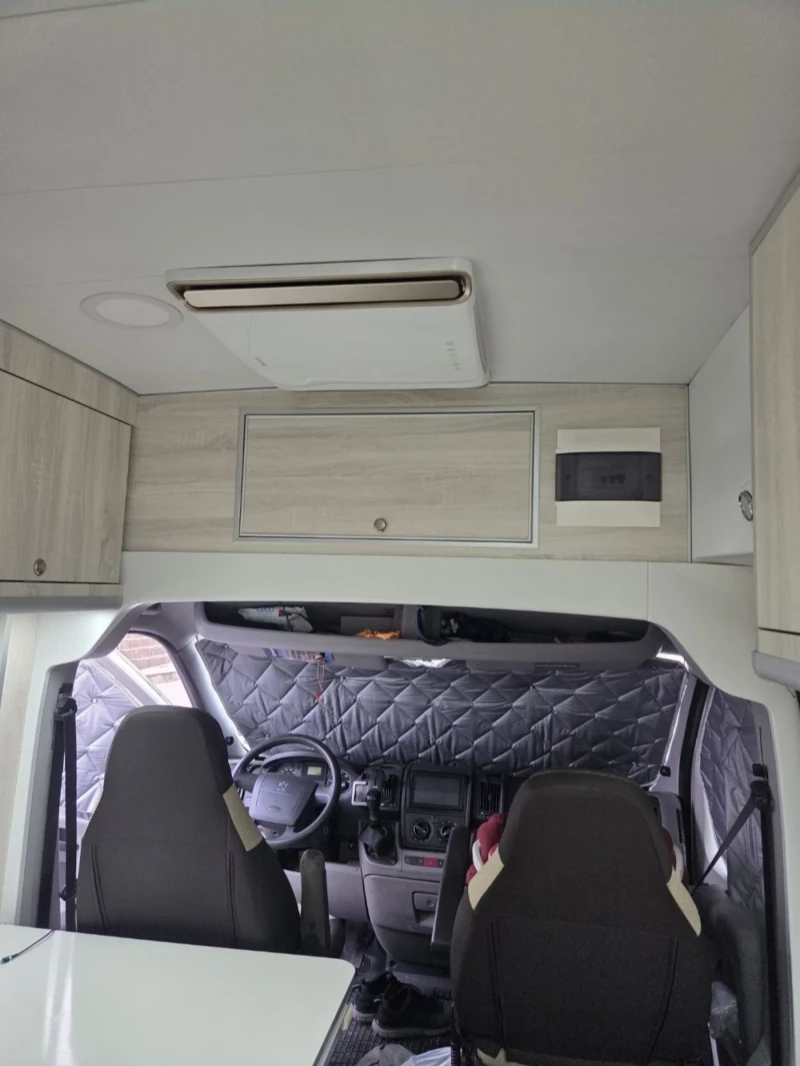 Кемпер Peugeot Boxer 3.0 hdi 145 hp Euro 5, снимка 4 - Каравани и кемпери - 51705164