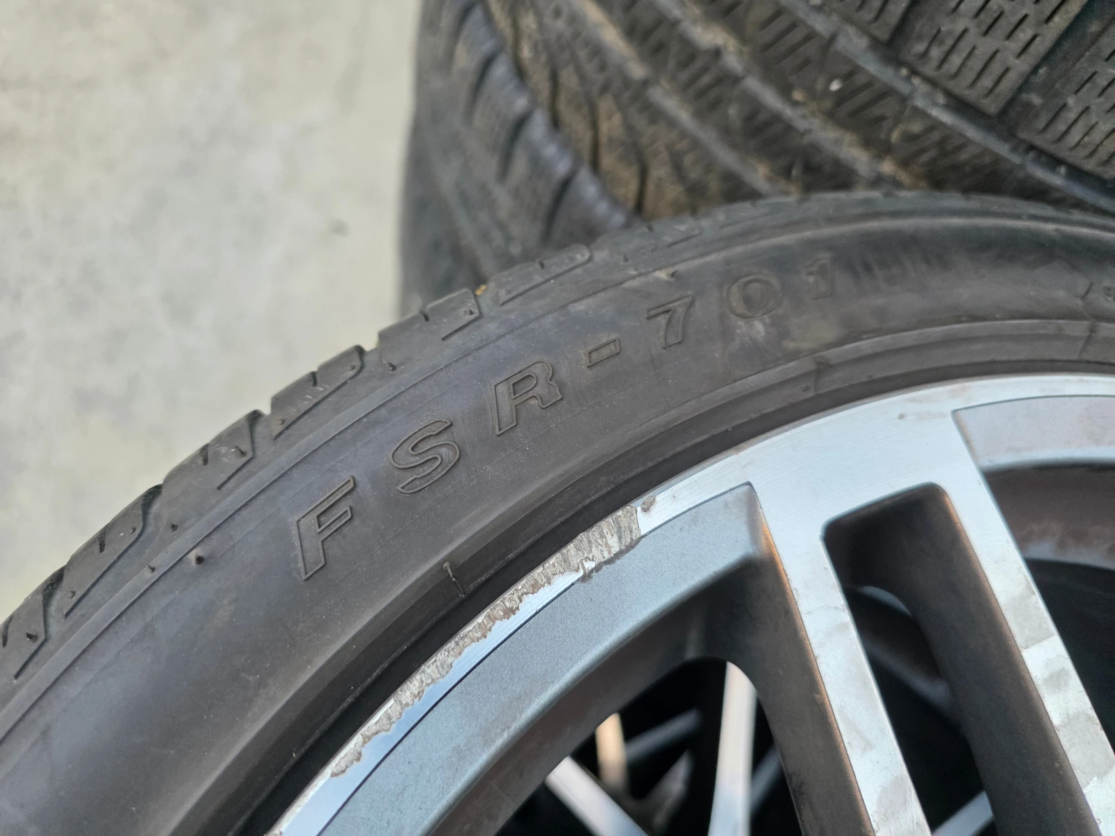 ���� 225/40R18 | Mobile.bg � ����������� 9