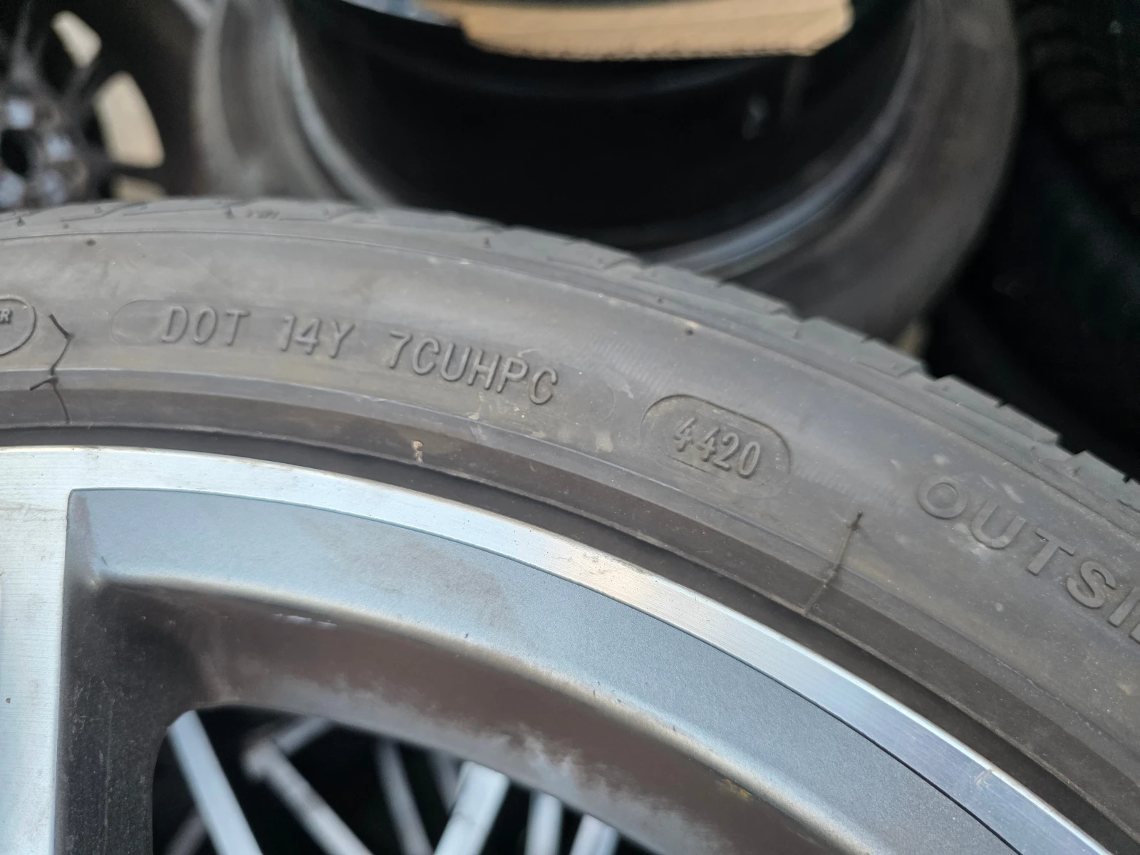 ���� 225/40R18 | Mobile.bg � ����������� 8