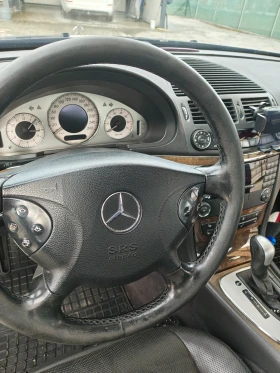 Mercedes-Benz E 500, снимка 1